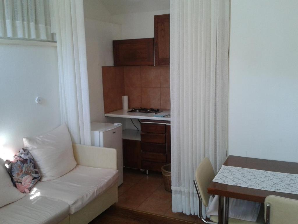 Collins Apartments Pula Chambre photo