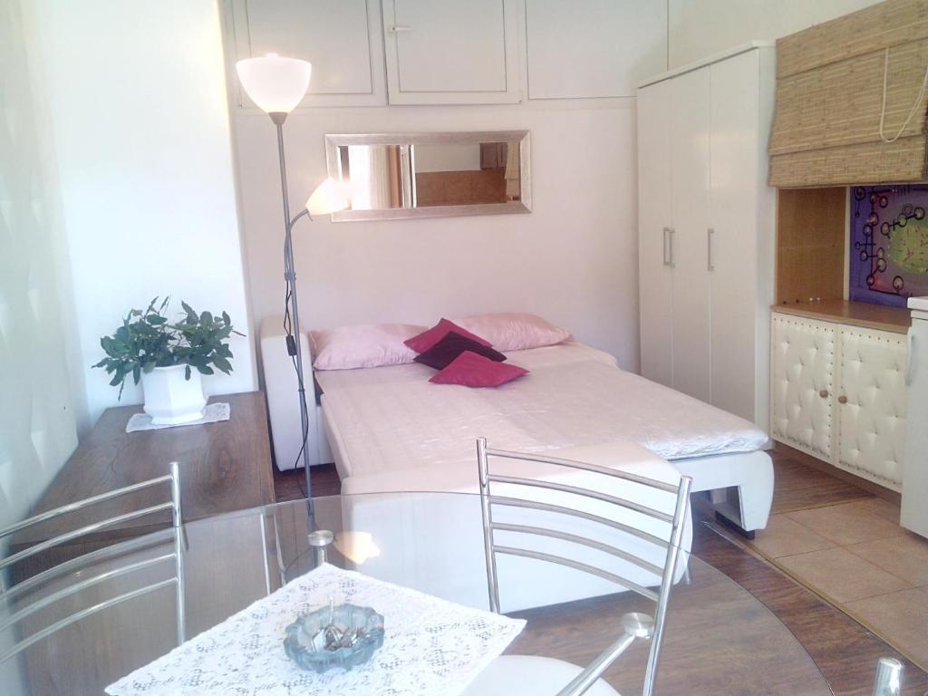 Collins Apartments Pula Chambre photo